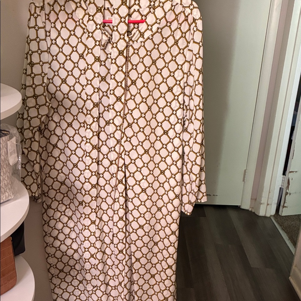 Michael Kors Gold and White Long Sleeve Dress